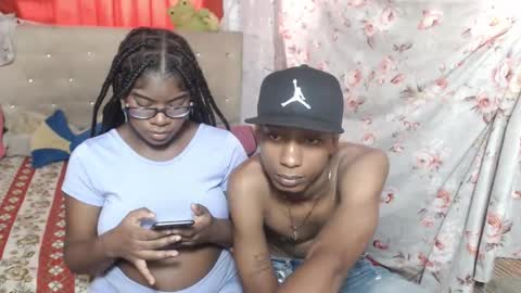 Eva And Emmanuel online show from June 5, 2026, 2:23 pm