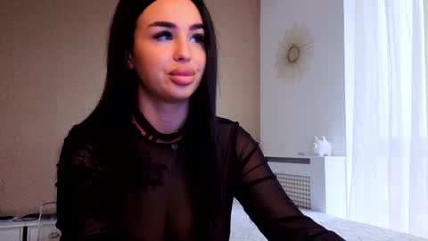 Snapshot of evaxrose chatting on November 13, 2025, 6:23 am Eva online show from November 13, 2025, 6:23 am