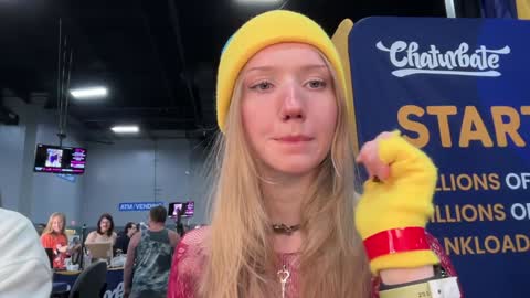 Snapshot of eve003300 chatting on October 24, 2025, 10:06 pm Goddess Eve online show from October 24, 2025, 10:06 pm