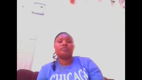 eve3018 online show from October 9, 2025, 8:01 am