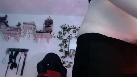 Snapshot of eve_blue77 chatting on March 11, 2025, 5:05 am Eve Blue friends. IG eve blue77 TW EveBlue 1 OF eveblue7 online show from March 11, 2025, 5:05 am