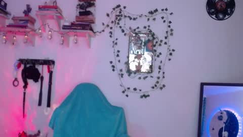 Snapshot of eve_blue77 chatting on October 7, 2025, 12:30 am Eve Blue friends. IG eve blue77 TW EveBlue 1 OF eveblue7 online show from October 7, 2025, 12:30 am