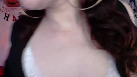 Snapshot of eve_blue77 chatting on October 26, 2025, 2:06 am Eve Blue friends. IG eve blue77 TW EveBlue 1 OF eveblue7 online show from October 26, 2025, 2:06 am