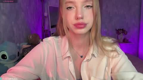 evedarkside online show from May 1, 2026, 5:56 am