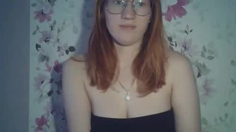 Evelina online show from April 29, 2026, 1:48 pm