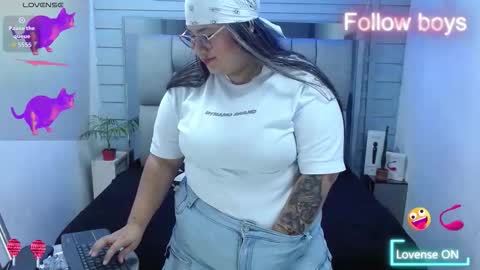 evelin zaens online show from January 17, 2026, 4:28 am