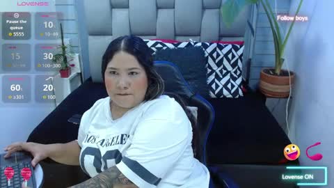 evelin zaens online show from May 2, 2026, 4:17 am