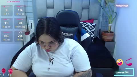 Snapshot of evelin_zaens chatting on May 31, 2026, 3:47 am evelin zaens online show from May 31, 2026, 3:47 am