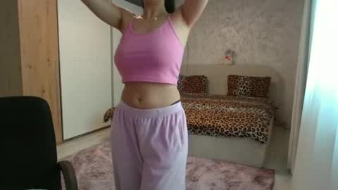 Eveline sweet online show from June 12, 2026, 6:56 am