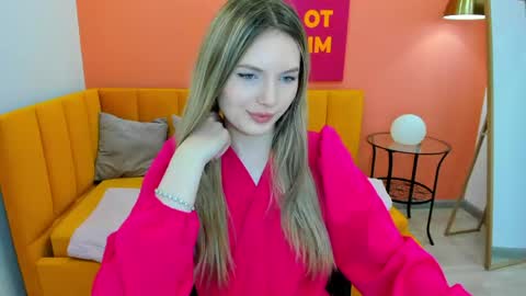 Eveline online show from June 7, 2026, 8:51 am