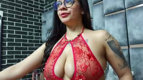 evelingjoyy online show from August 1, 2026, 7:24 pm
