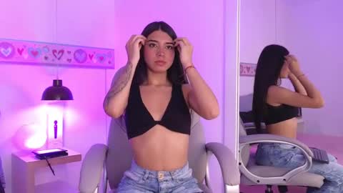  Evelin online show from December 5, 2024, 5:04 am