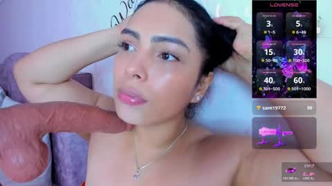 Snapshot of evelinn_belen chatting on May 15, 2026, 4:47 pm Evelinn belen online show from May 15, 2026, 4:47 pm