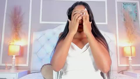 Snapshot of evelyn__ebony chatting on December 29, 2024, 1:45 am evelyn ebony online show from December 29, 2024, 1:45 am