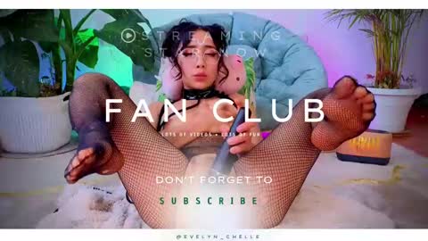 Im Eve or Chelle Next Stream 191224  online show from February 17, 2025, 4:04 pm