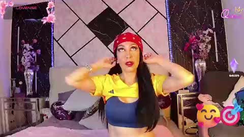 EvelynaGrey online show from June 17, 2026, 7:22 am