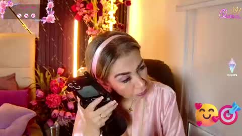 EvelynaGrey online show from July 15, 2026, 3:06 pm