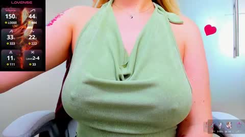 evelyne_rose online show from February 18, 2025, 12:39 pm