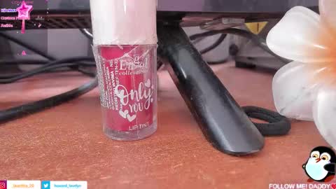 LAURA SOFIA  INDEPENDENT MODEL FOLLOW ME NOW ALMOST 10000 FOLLOWERS online show from October 9, 2025, 6:06 pm