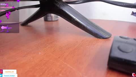 LAURA SOFIA  INDEPENDENT MODEL FOLLOW ME NOW ALMOST 10000 FOLLOWERS online show from November 9, 2025, 1:53 pm