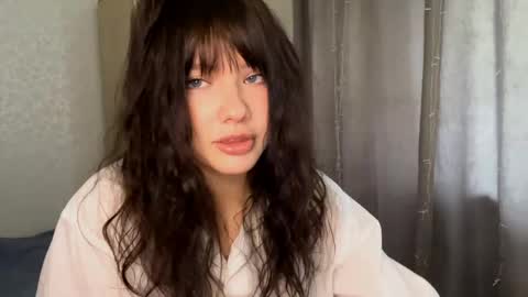 Snapshot of evelynhudson chatting on May 29, 2026, 8:01 am Evelyn Velvet online show from May 29, 2026, 8:01 am