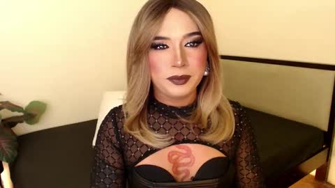 BEST OF BOTH WORLD online show from December 19, 2025, 5:20 pm