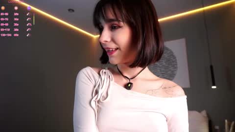 Anita online show from November 10, 2025, 4:33 am