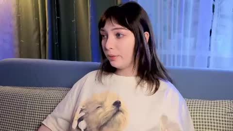 Snapshot of eves_eyes chatting on July 1, 2026, 1:02 pm Forget me not eve on CB online show from July 1, 2026, 1:02 pm