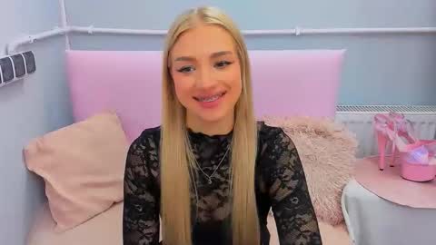 Eve online show from October 4, 2025, 5:00 pm