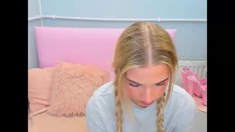 Eve online show from October 28, 2025, 5:04 pm