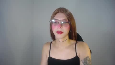 Evi online show from March 11, 2025, 7:58 pm