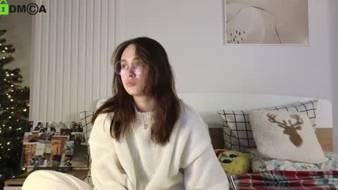 evi_woow online show from January 6, 2025, 10:58 pm