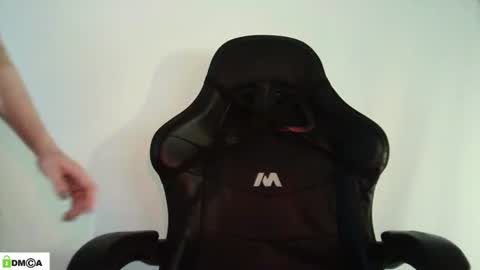Snapshot of evie_muna chatting on June 10, 2026, 6:01 am Renesme White Im here from Monday to Friday online show from June 10, 2026, 6:01 am