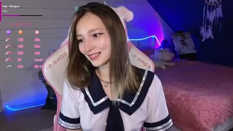 Snapshot of evie_rosen chatting on June 11, 2026, 10:30 pm Evie online show from June 11, 2026, 10:30 pm