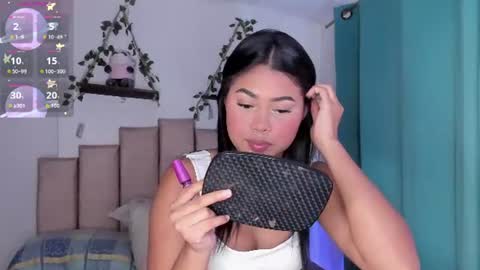 Ivi Alejandra  online show from July 2, 2026, 4:35 pm