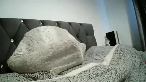 Snapshot of evieloves chatting on October 3, 2025, 9:28 am evieloves online show from October 3, 2025, 9:28 am