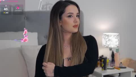 Snapshot of evierosie chatting on January 30, 2025, 8:42 pm Evie online show from January 30, 2025, 8:42 pm