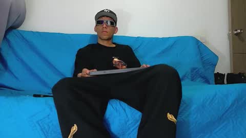 Snapshot of evil_boss1 chatting on June 2, 2026, 2:02 am evil_boss1 online show from June 2, 2026, 2:02 am