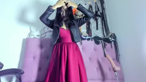 Snapshot of evil_sammy chatting on November 14, 2025, 10:18 pm Mistress Sammy online show from November 14, 2025, 10:18 pm