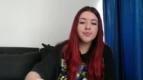 evilheart_69 online show from September 30, 2025, 5:51 pm