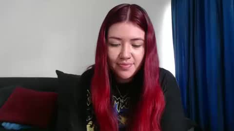 evilheart_69 online show from October 17, 2025, 4:53 pm