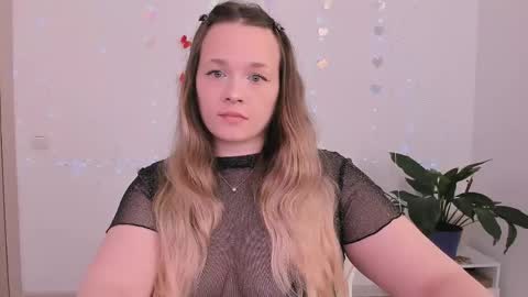 Snapshot of evilla_brill chatting on May 8, 2026, 8:41 am evilla_brill online show from May 8, 2026, 8:41 am