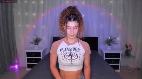 Evolet online show from December 5, 2025, 1:20 pm