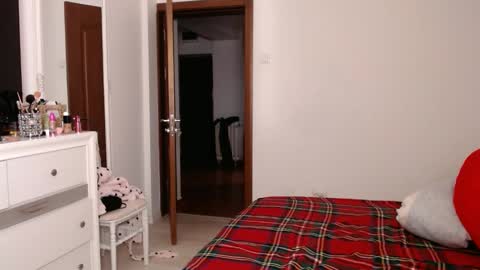 Snapshot of evolett chatting on February 19, 2025, 4:12 am ONLYFANS There are legends that in this room all your wishes can come true Private is Open online show from February 19, 2025, 4:12 am