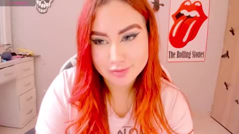 evva_foxxy online show from January 10, 2025, 6:38 pm