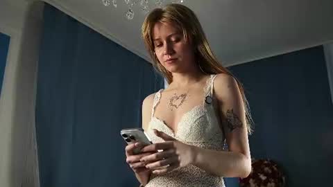 Snapshot of evvr chatting on June 15, 2026, 1:08 am Eva online show from June 15, 2026, 1:08 am