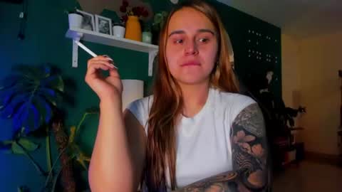 EVY online show from June 27, 2026, 1:10 am