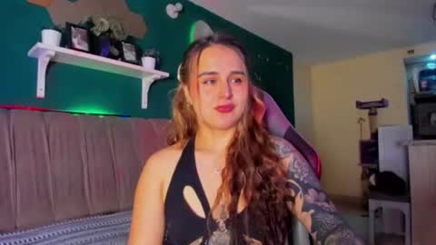 EVY online show from July 21, 2026, 12:57 am