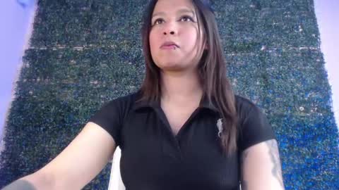 Im Evy online show from May 11, 2026, 5:43 pm