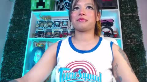 Im Evy online show from May 23, 2026, 11:20 pm
